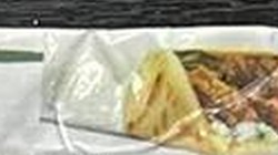 Pita Gyros mit Tomate, Gurke, Zwiebel und Tzatziki